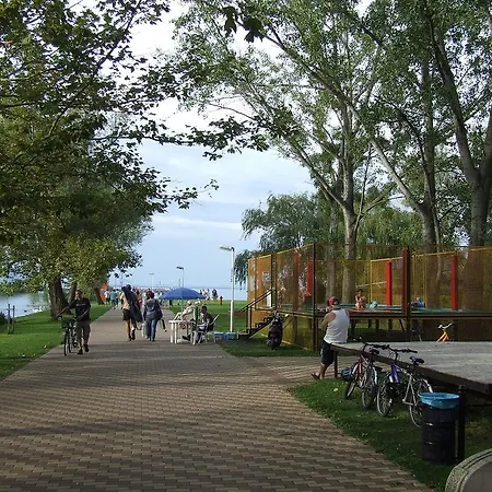 Fahej Haz Balatonmáriafürdő
