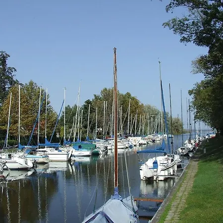 Fahej Haz Balatonmáriafürdő