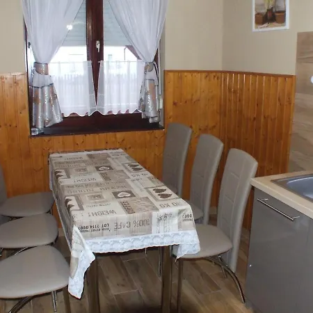 Fahej Haz Dom wakacyjny Balatonmáriafürdő